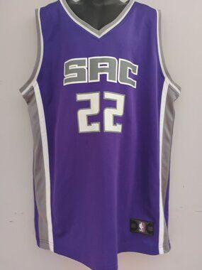 NBA Youth XL  SAC 22 Basketball Jersey Shirt, Good Condition